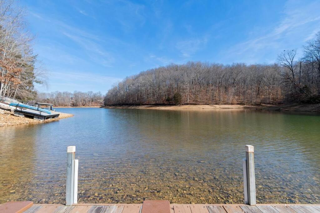 Lakeside Haven Dock/Slip Fire Pit Game Room Kayaks Winchester Buitenkant foto